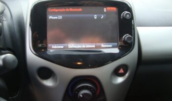 Toyota Aygo 1.0 X-Play completo