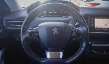 Peugeot 308 BlueHdi Style completo