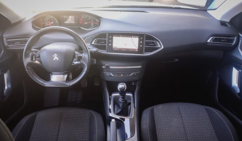 Peugeot 308 BlueHdi Style completo