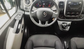 Renault Trafic III Combi completo