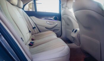 Mercedes E220 d completo