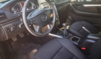 Mercedes B180 CDI completo