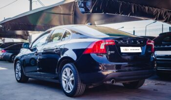 Volvo S60 D3 completo