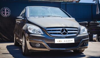 Mercedes B180 CDI completo