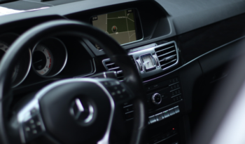 Mercedes E250 CDI Bluetec EDITIONE completo