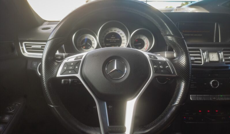 Mercedes E250 CDI Bluetec EDITIONE completo