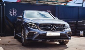 Mercedes GLC 350 e 4-Matic completo